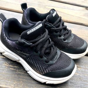 Boys Black Sketchers
